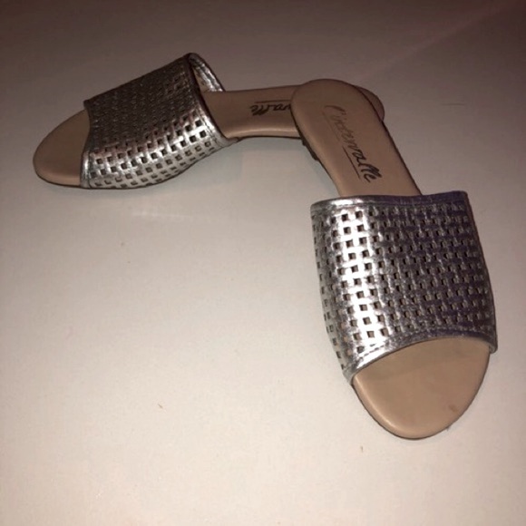 Lintervalle.  Leather metallic loafers - Picture 6 of 11